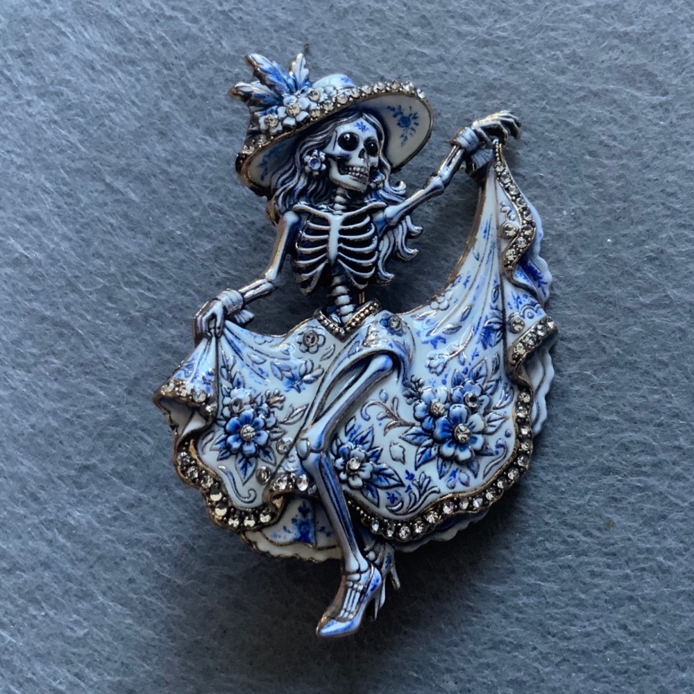 La Calavera Catrina Dancing Skeleton Style Brooch Blue White Floral Enamel